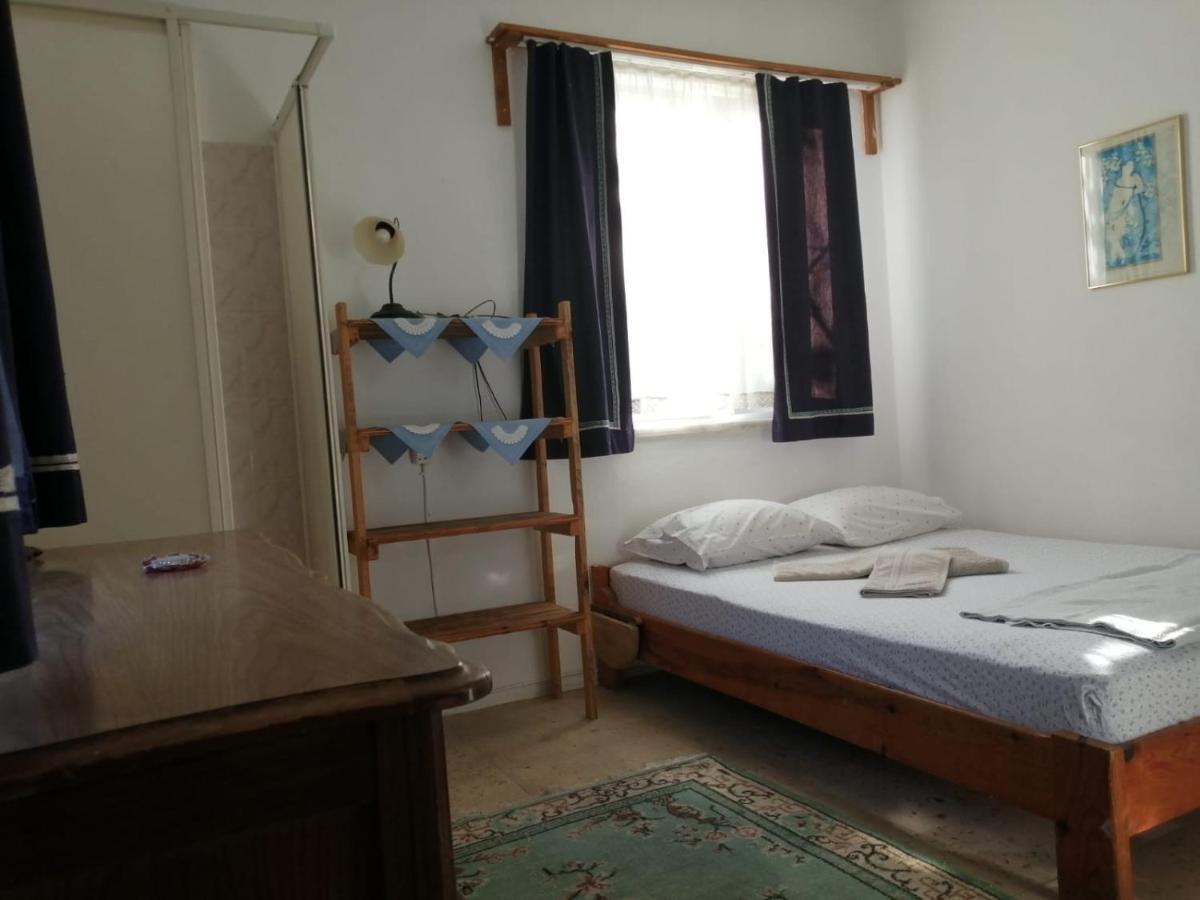 Ecer Pansiyon Kusadasi Exterior photo