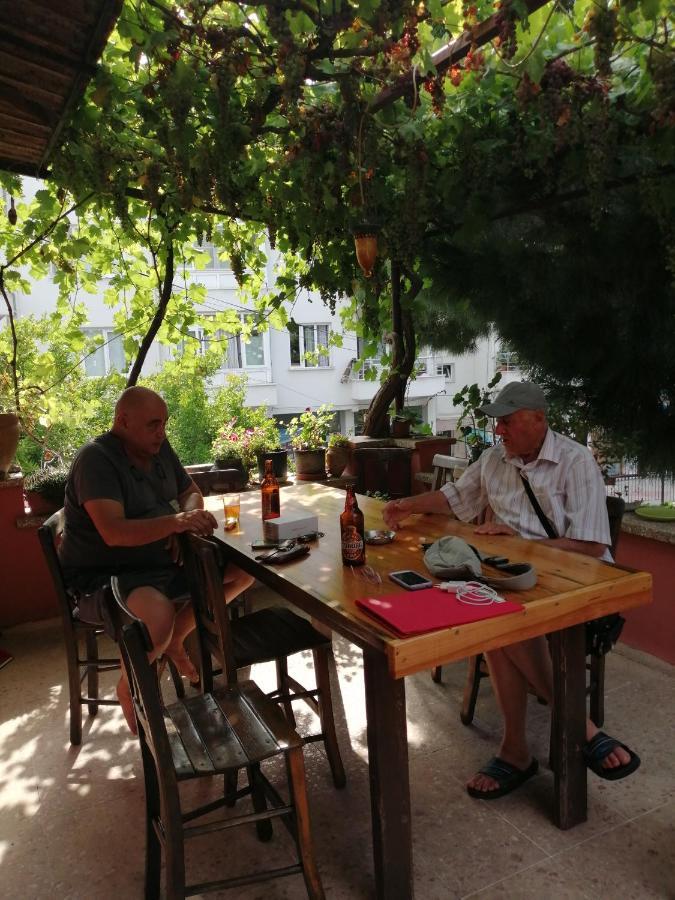 Ecer Pansiyon Kusadasi Exterior photo