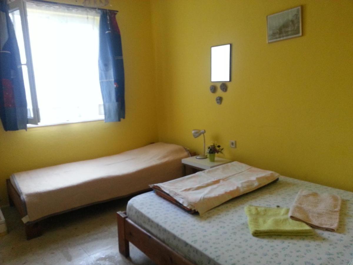 Ecer Pansiyon Kusadasi Exterior photo
