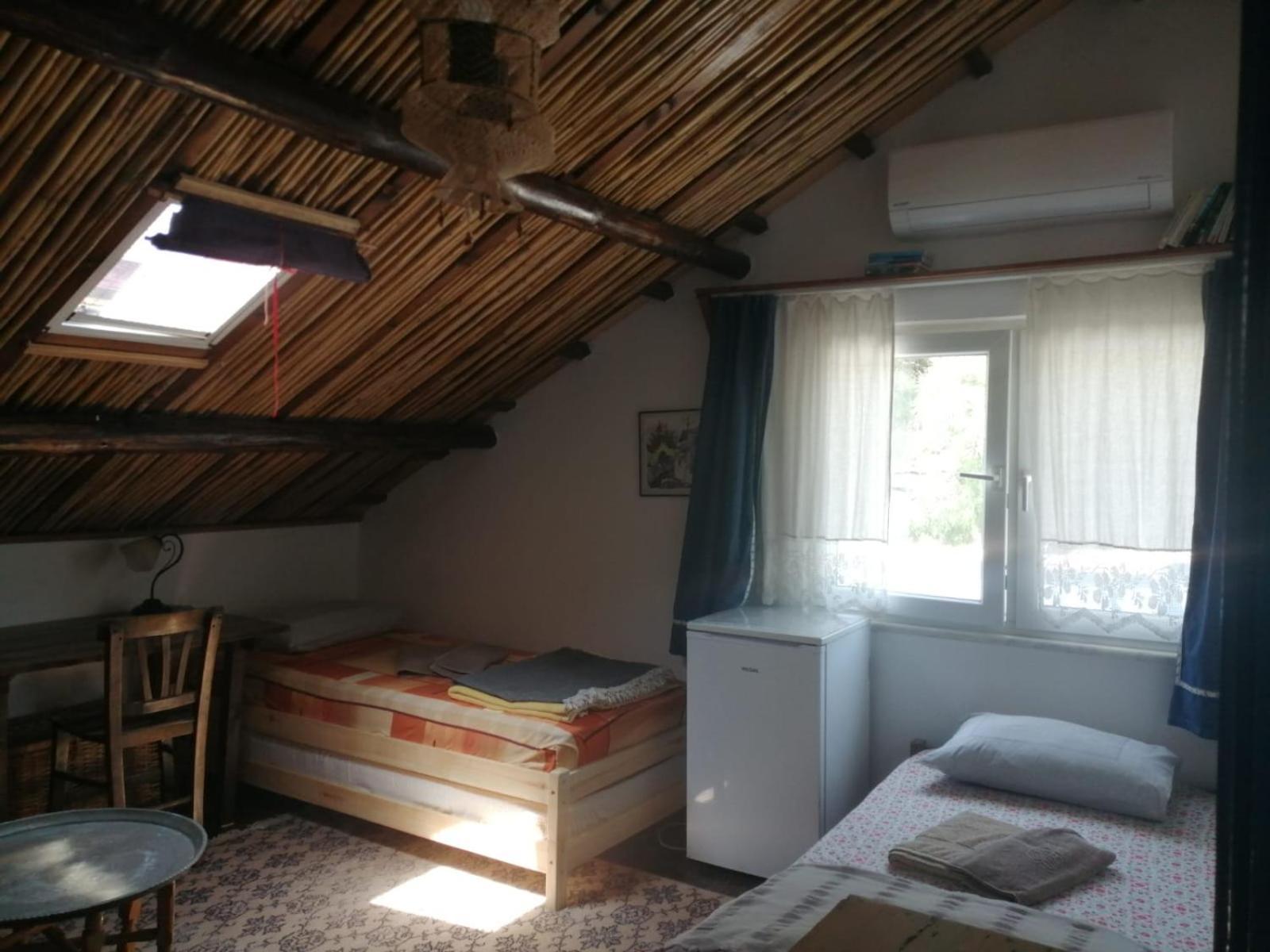 Ecer Pansiyon Kusadasi Exterior photo